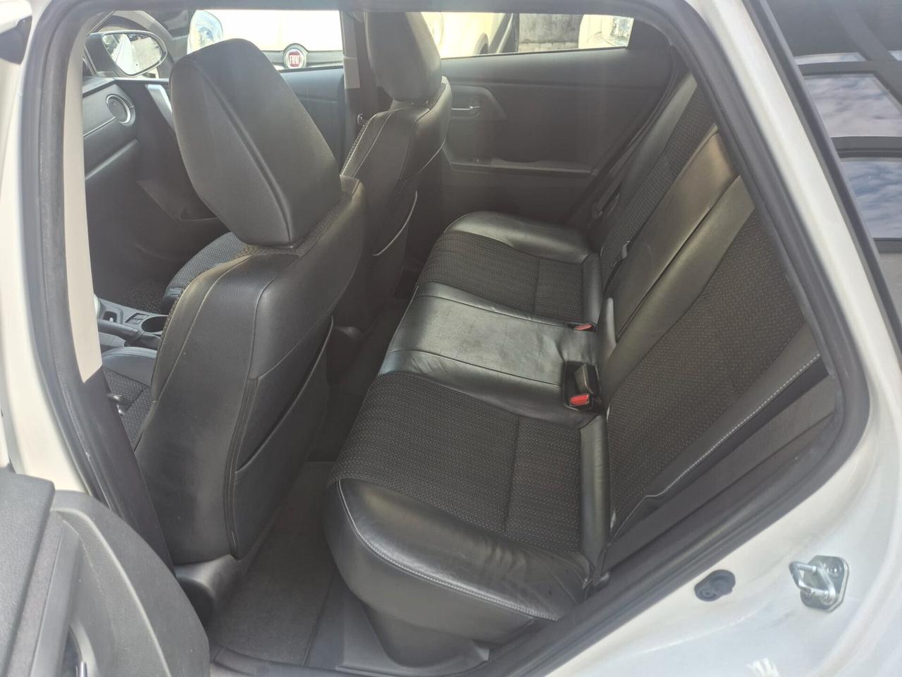 Toyota Auris Touring Sports 1.8 Hybrid Active 100CV
