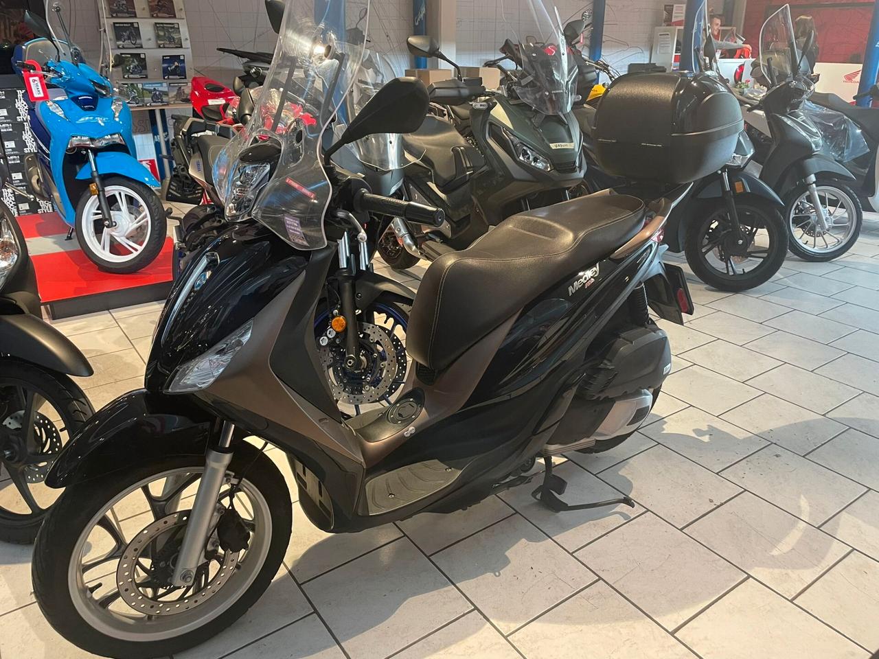 Piaggio Medley 150