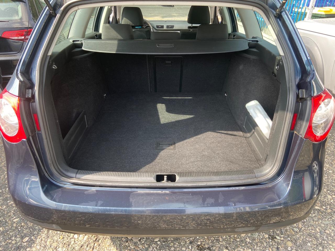 Volkswagen Passat 1.9 TDI/105CV Var. Comfortline