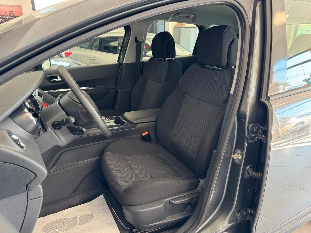 Peugeot 3008 1.6 HDI 112CV TECNO 2011
