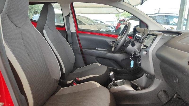 Toyota Aygo 1.0 VVT-i x-play MMT