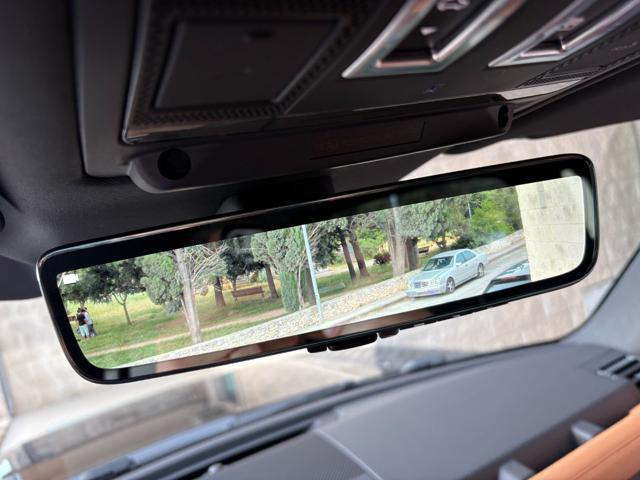 LAND ROVER Defender 110 3.0D I6 250 CV AWD Auto X-Dynamic HSE.
