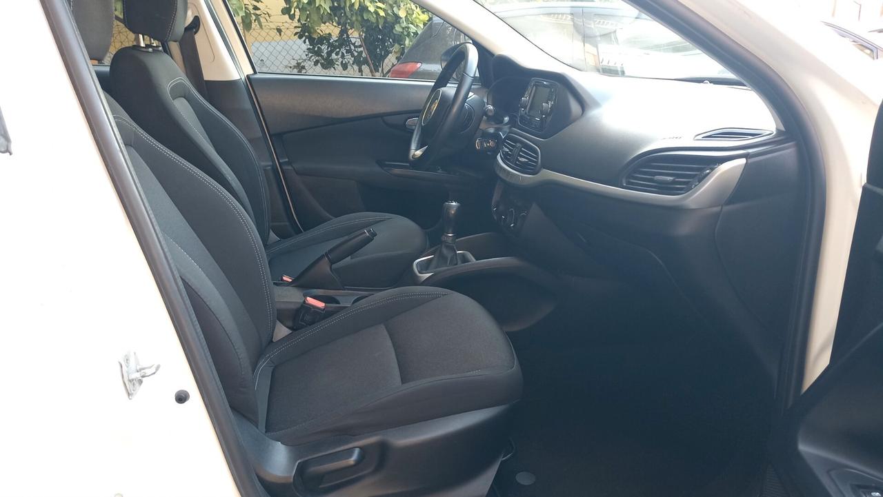 Fiat Tipo 1.3 Mjt S&S 5 porte Business