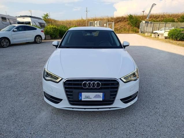Audi A3 2.0 tdi Attraction 150cv s-tronic E6