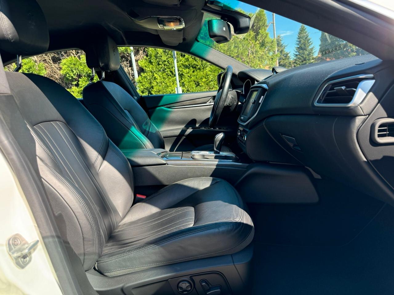 Maserati Ghibli 3.0 V6 DIESEL 250CV