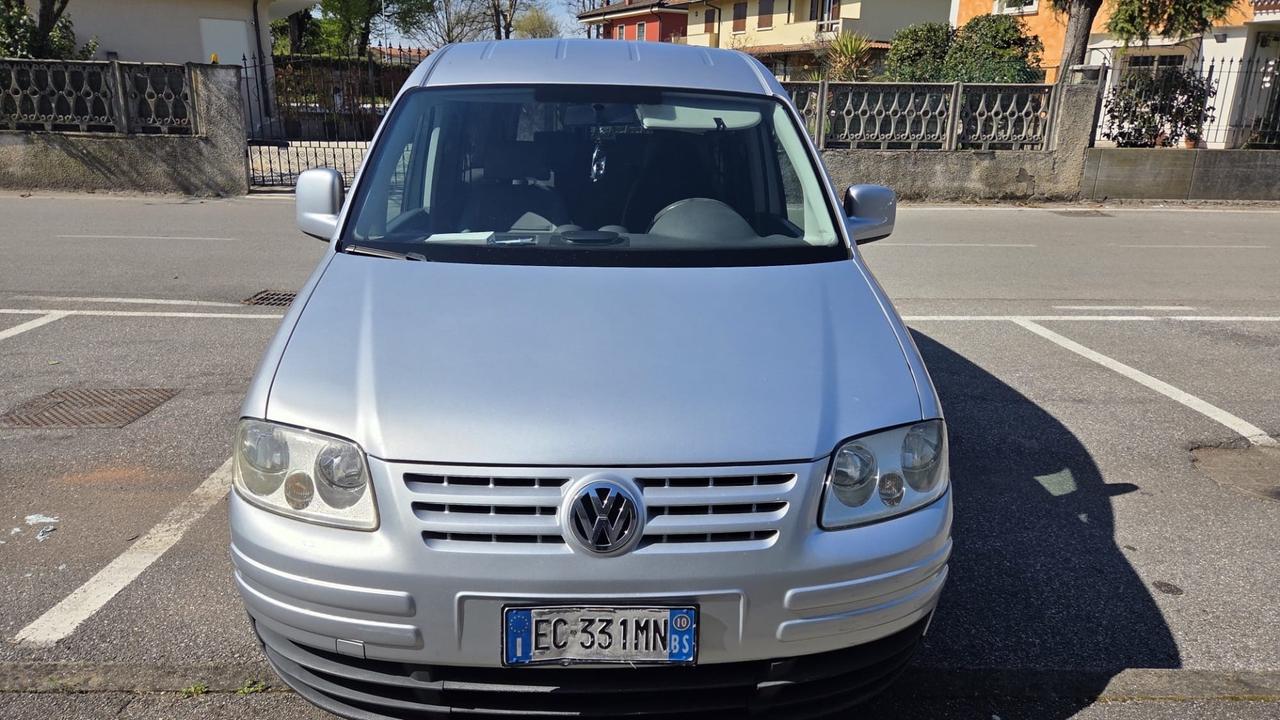 Volkswagen Caddy Maxi 2.0 Ecofuel 7posti
