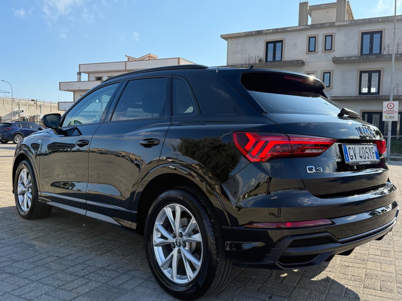 Audi Q3 35 TDI S tronic S line