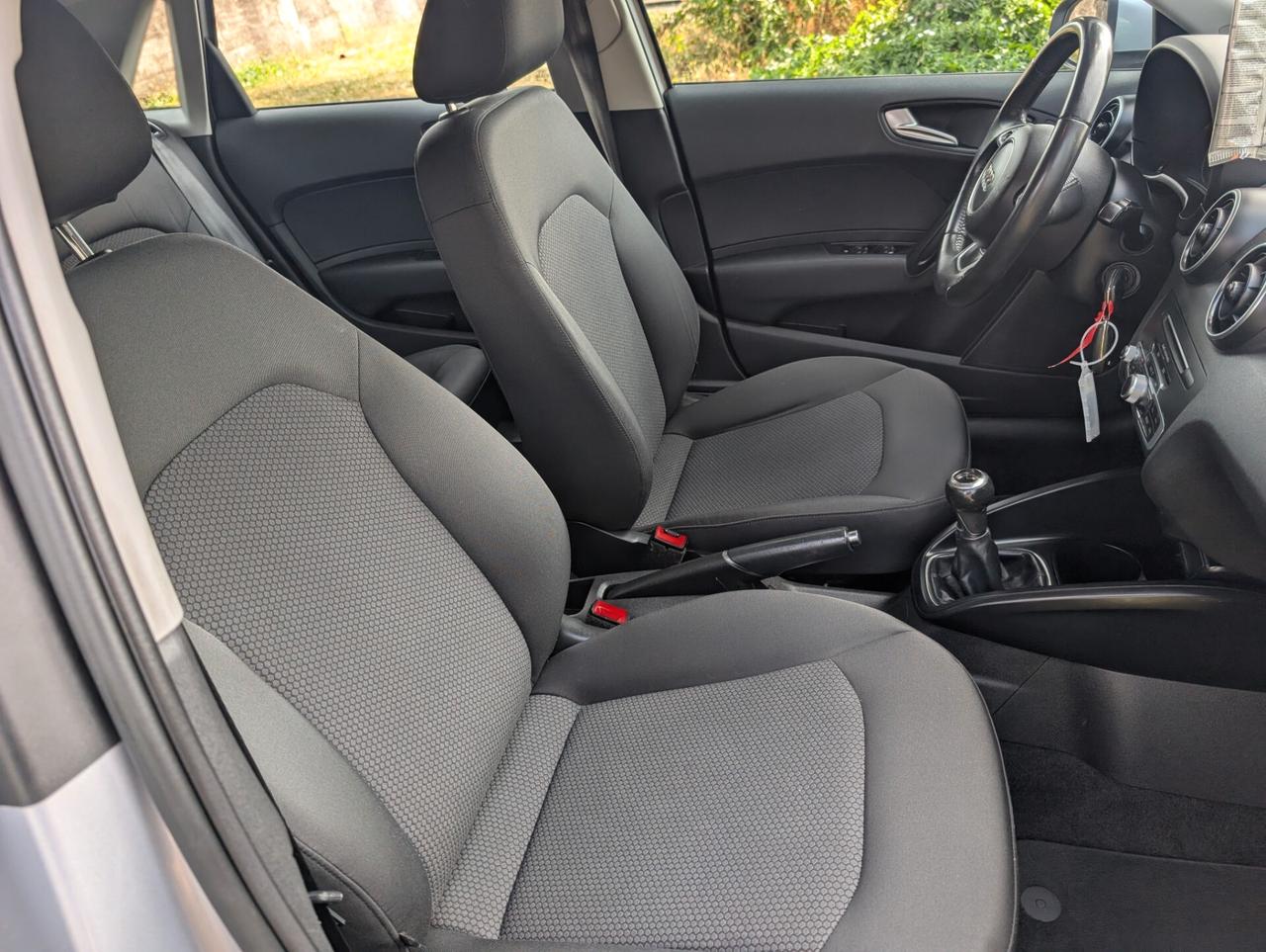 Audi A1 1.0 TFSI ultra Metal plus UNICO PROPRIETARIO OK NEOP.