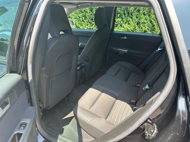 VOLVO V50 2.0 D cat Momentum