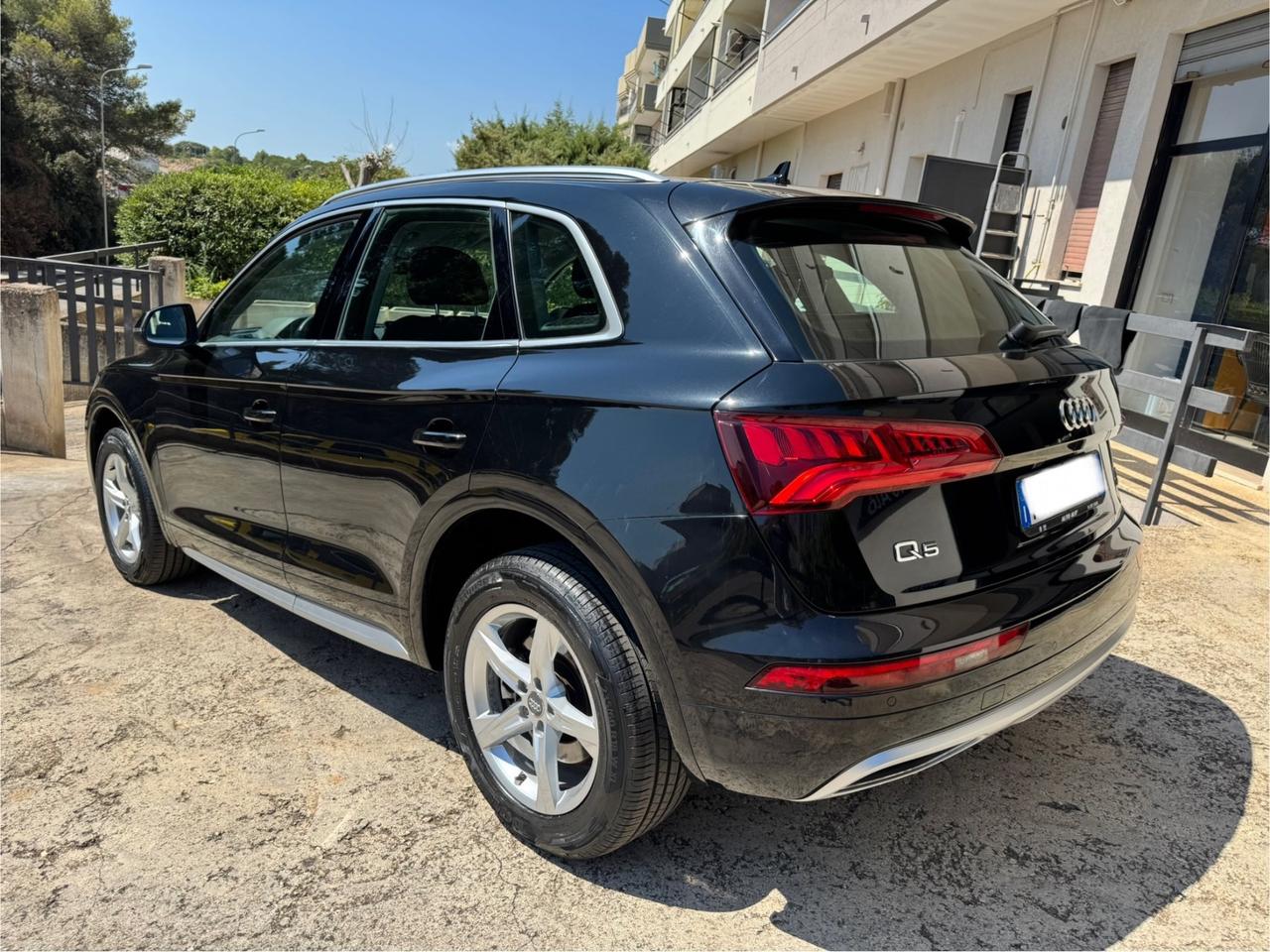 Audi Q5 2.0 TDI STRONIC- SOLO 47.000 KM- 2018