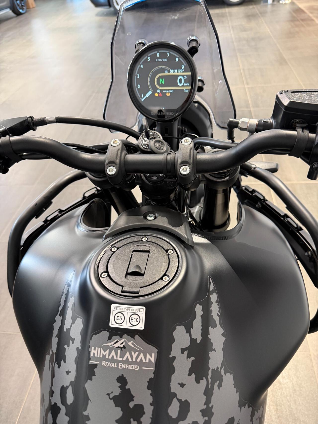 Royal Enfield Himalayan Mana Black Rally pronta consegna