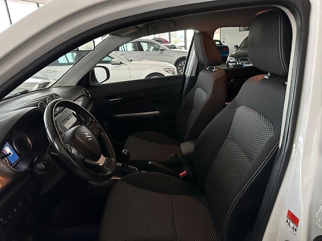 Suzuki Vitara 1.0 Boosterjet Starview