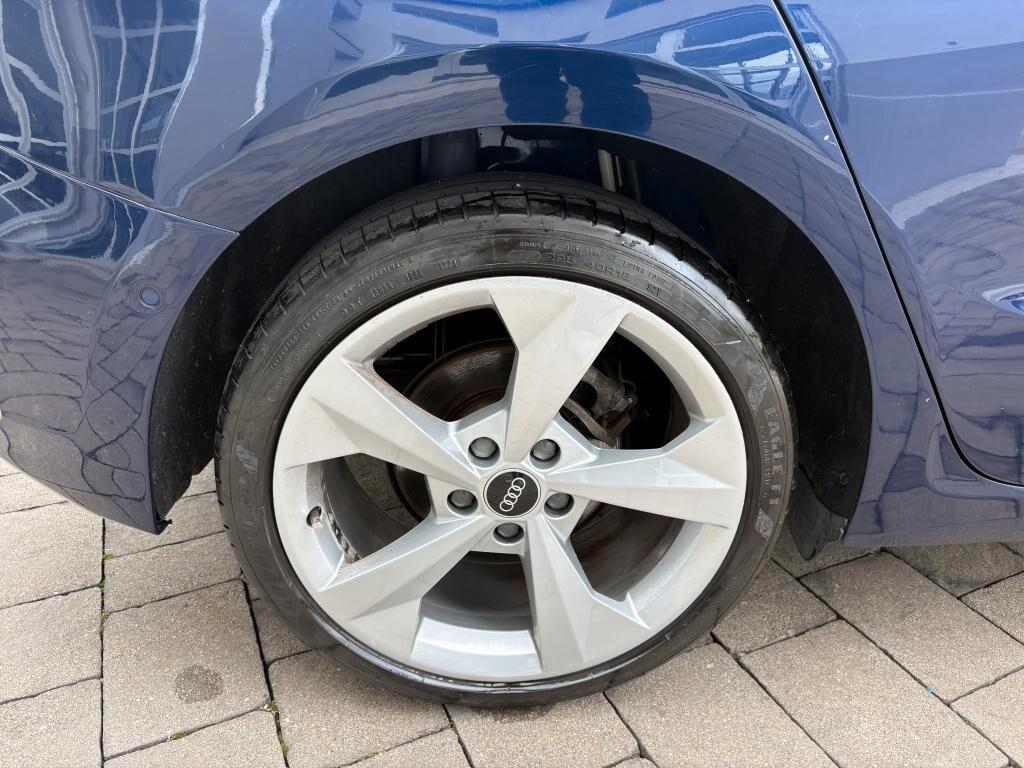 Audi A3 Sportback 30 TDI S Tronic Business Advanced