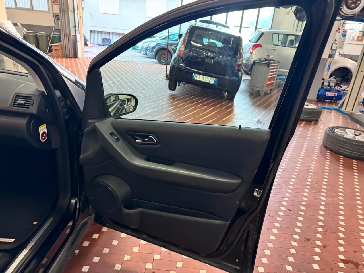 Mercedes-benz A 180 CDI Elegance - UNICO PROPRIETARIO