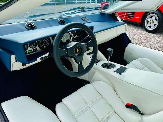 Lamborghini Countach LP 500 4.8 S