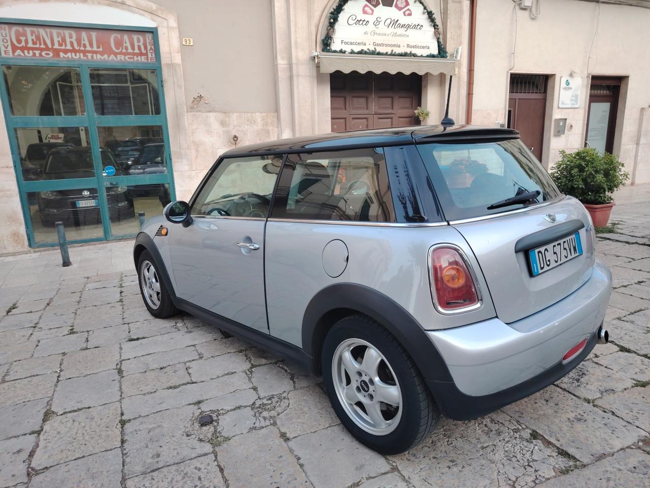 Mini 1.6 16V Cooper D