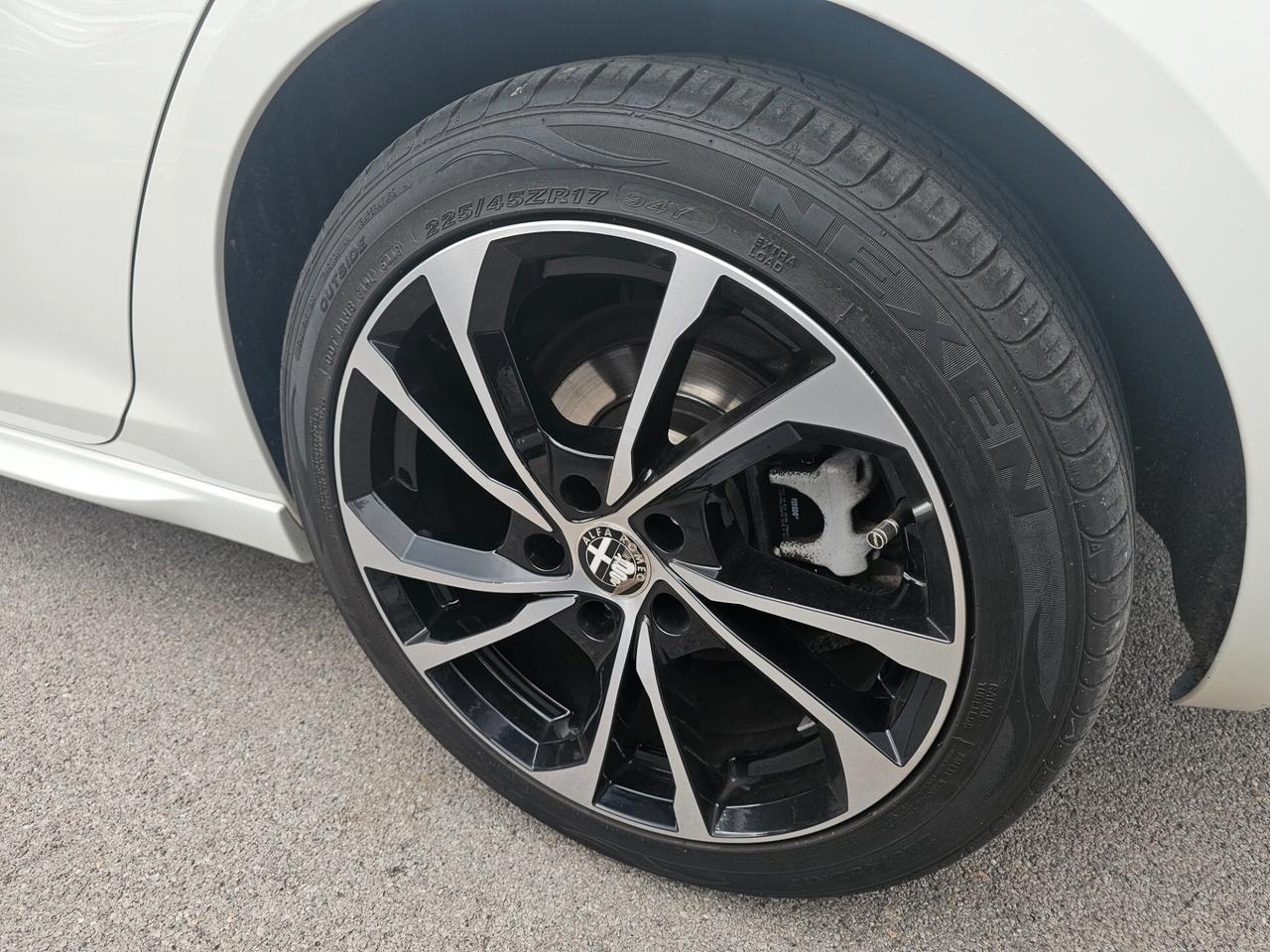 Alfa Romeo Giulietta 1.6 JTD.105CV Exclusive.2012