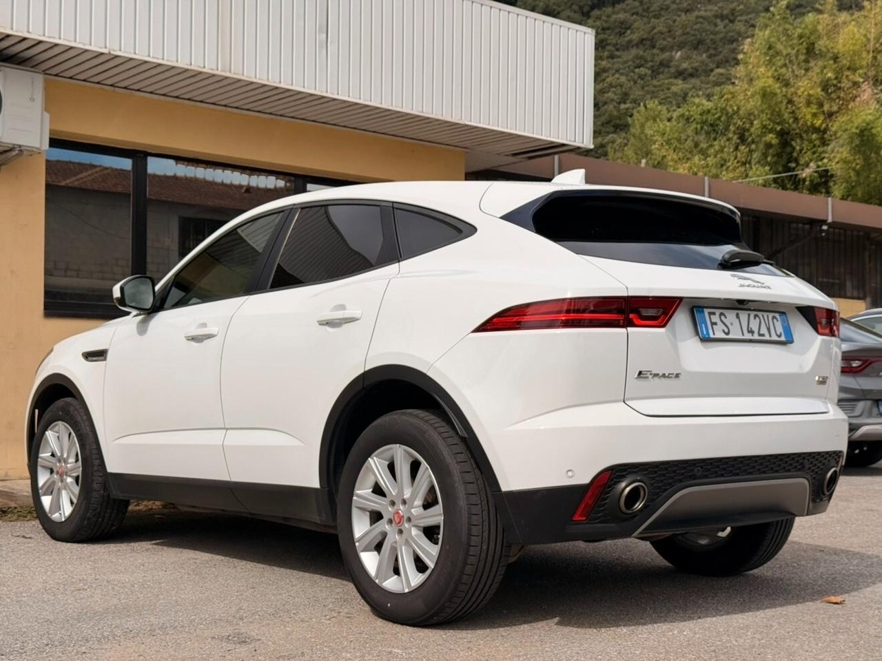 Jaguar E-Pace 2.0D 150 CV AWD aut. R-Dynamic HSE