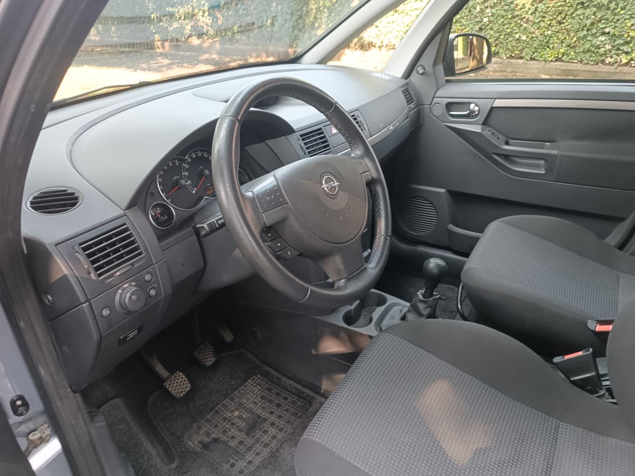 Meriva 1.400CC MODELLO Cosmo BENZINA/GPL