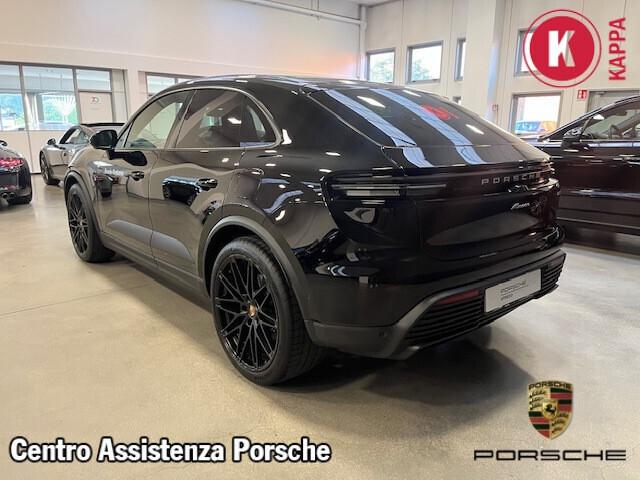 Porsche Macan EV