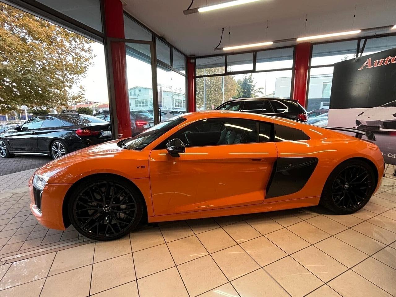 Audi R8 Coupé 5.2 FSI quattro S tronic plus