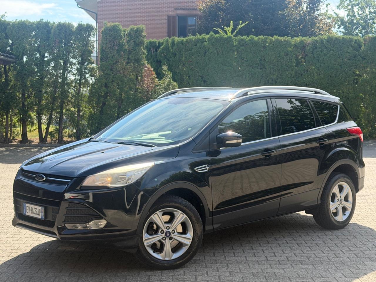Ford Kuga 2.0 TDCI 140 CV 4WD Powershift Business