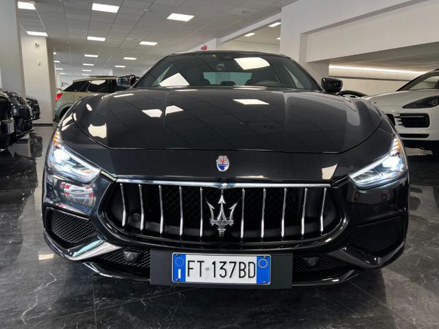 MASERATI Ghibli V6 430 CV Gransport SQ4