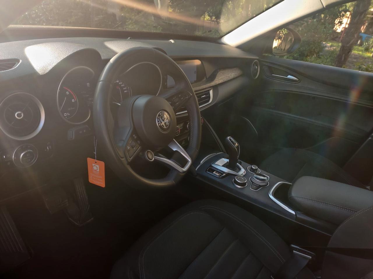 Alfa Romeo Stelvio 2.2 Turbodiesel 160 CV AT8 RWD Business