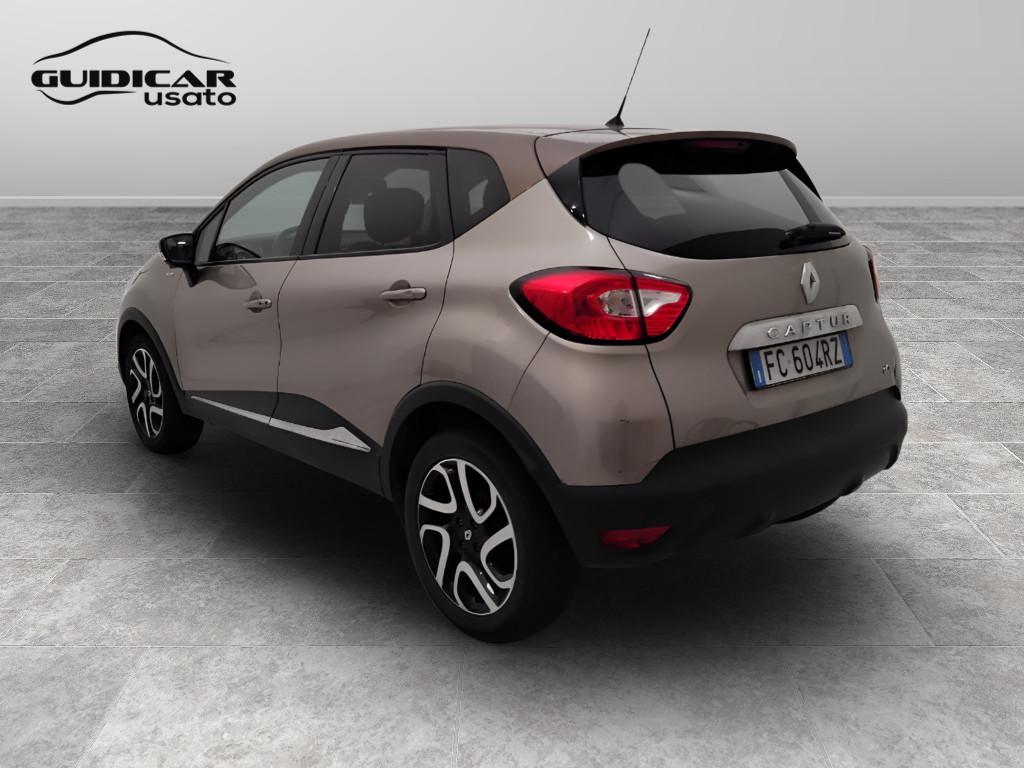 RENAULT Captur I 2013 - Captur 1.5 dci Iconic 90cv edc