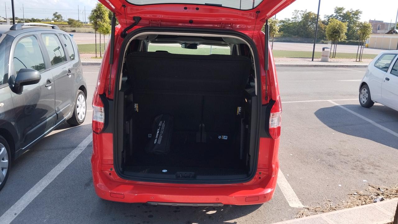 FORD TOURNEO COURIER NAVI-2019