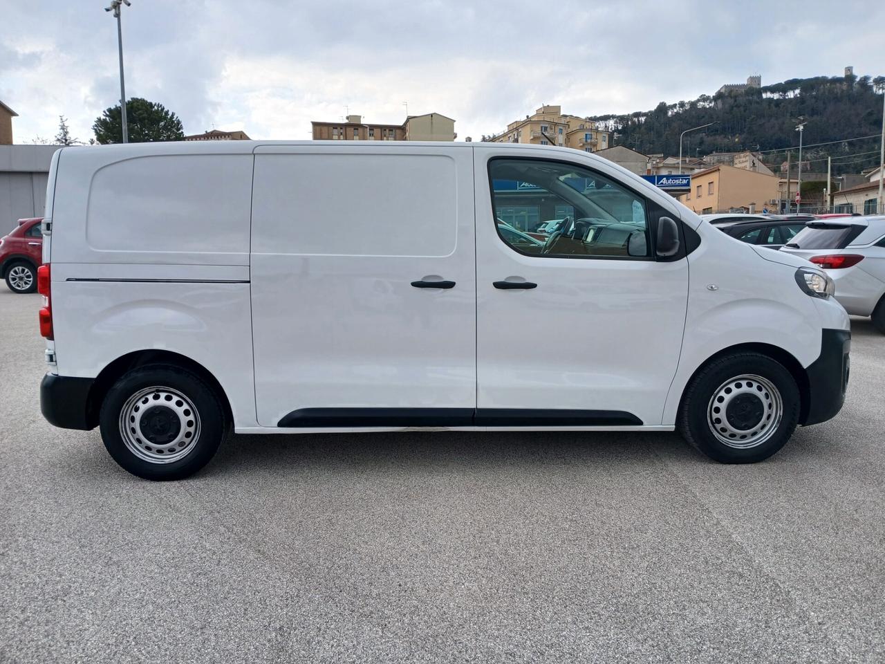 PEUGEOT EXPERT BHDi 120 PL-TN 2023
