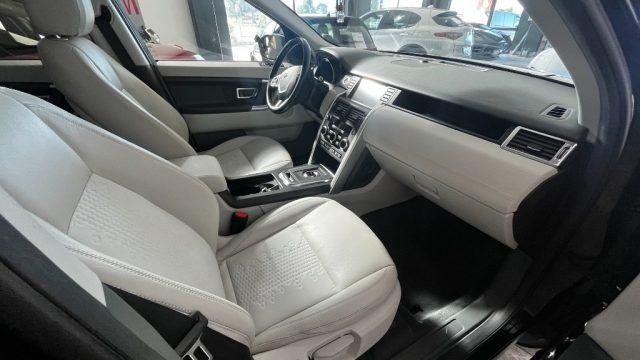 LAND ROVER Discovery Sport 2.0D I4-L.Flw 150 CV AWD Auto HSE- TOTAL BLACK