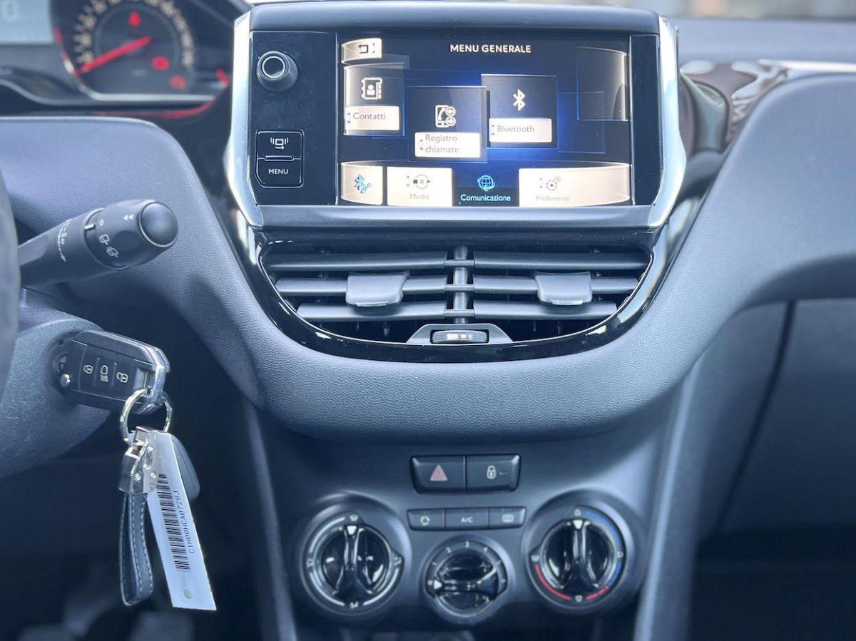 Peugeot 208 1.4 HDi 68 CV 5p. Allure N1