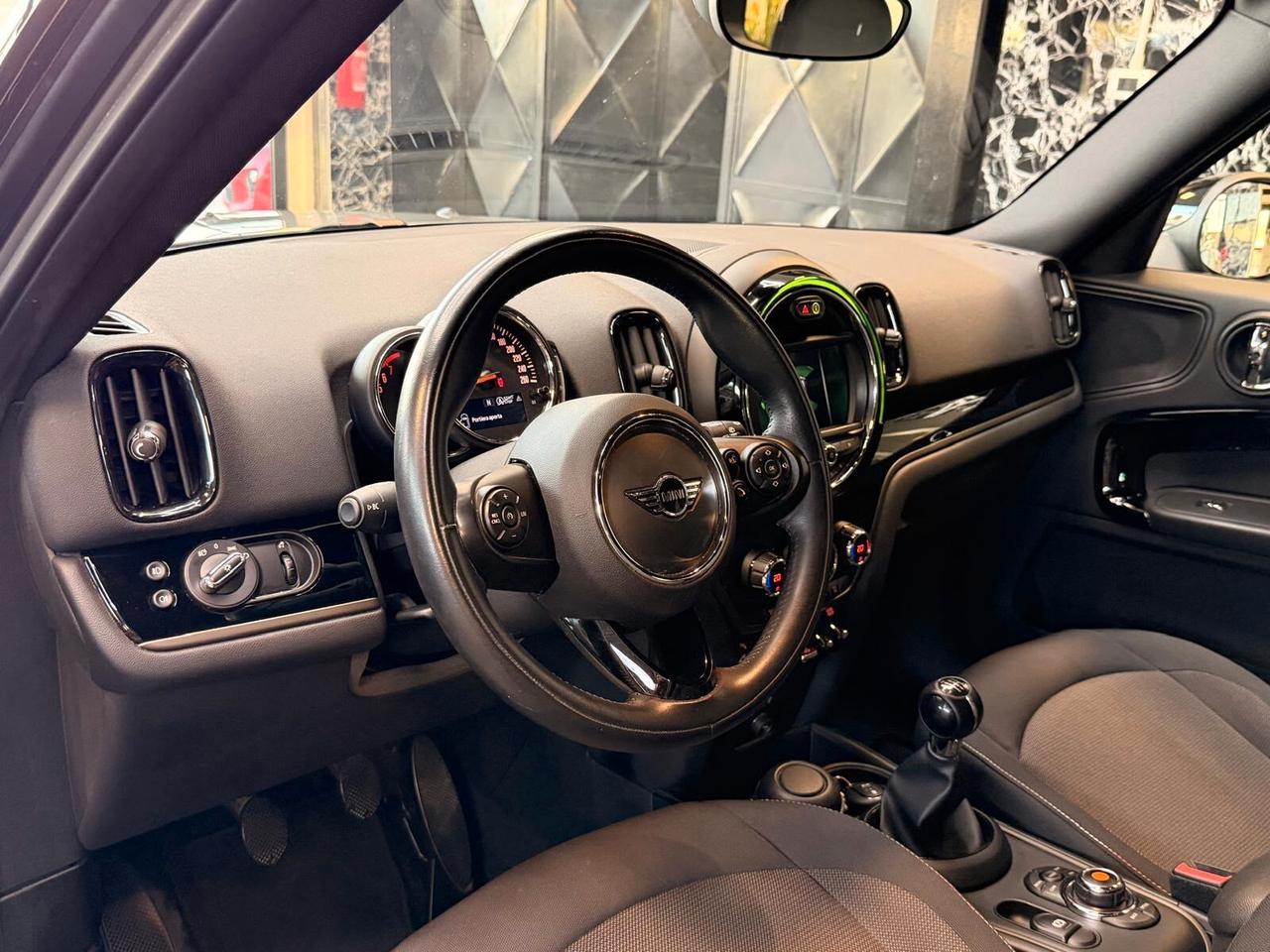 Mini Cooper Countryman 1.5 Baker Street