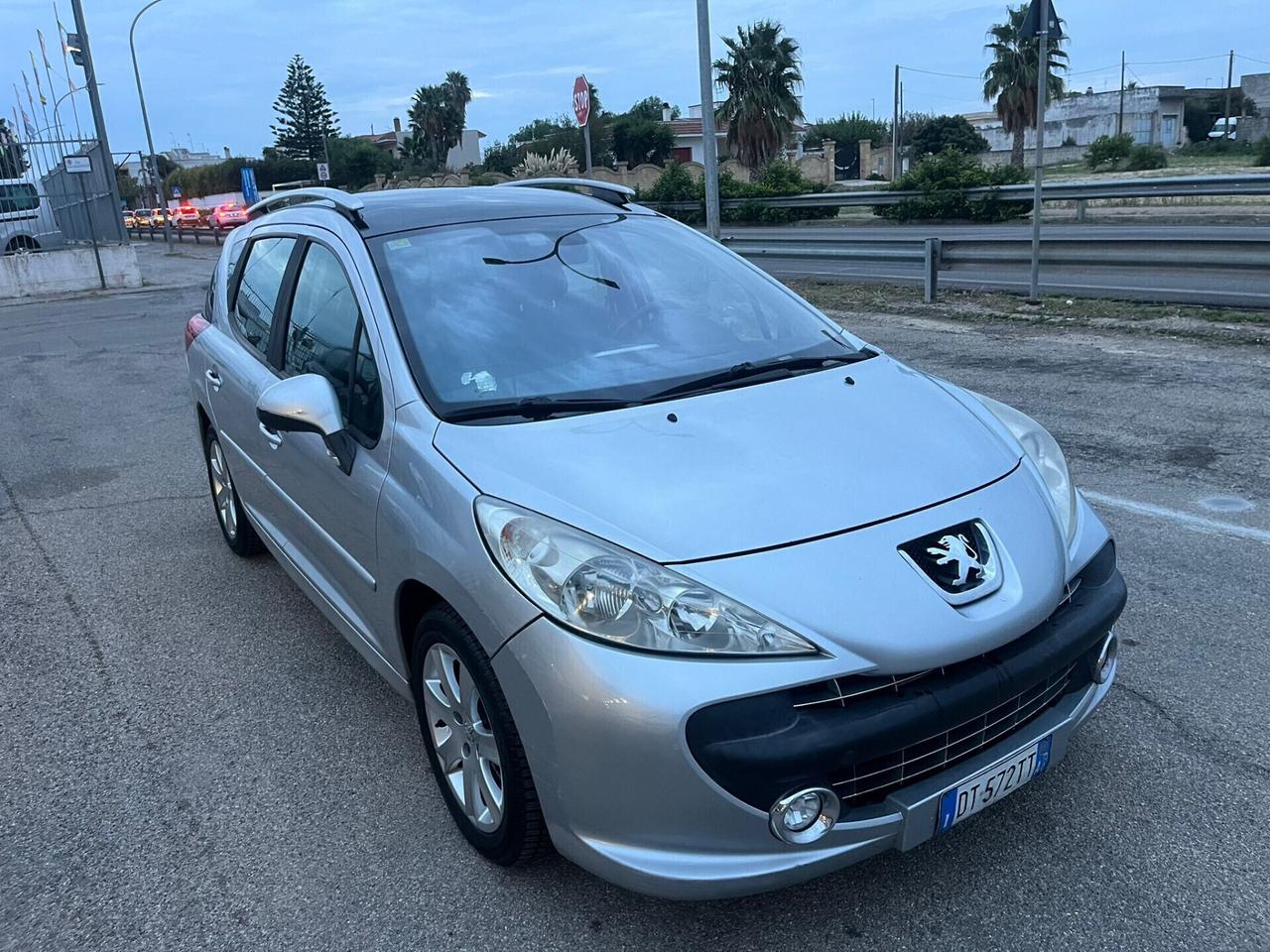 Peugeot 207 1.6 HDi 90CV SW Ciel Unipro 2009