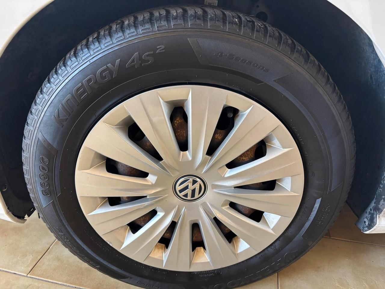 VOLKSWAGEN GOLF 7 ANNO 2016 BZ 1.2 TSI ADATTA NEOPATENTATI KM 104 MILA