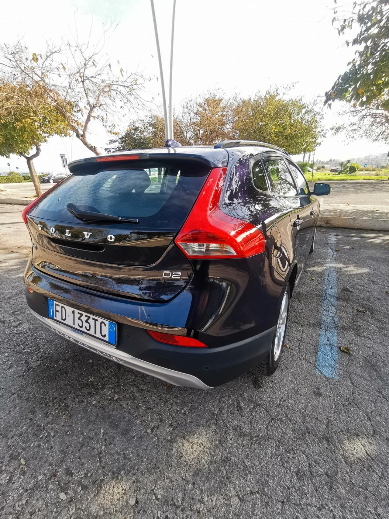 Volvo V40 Cross Country D2 Summum - 2016
