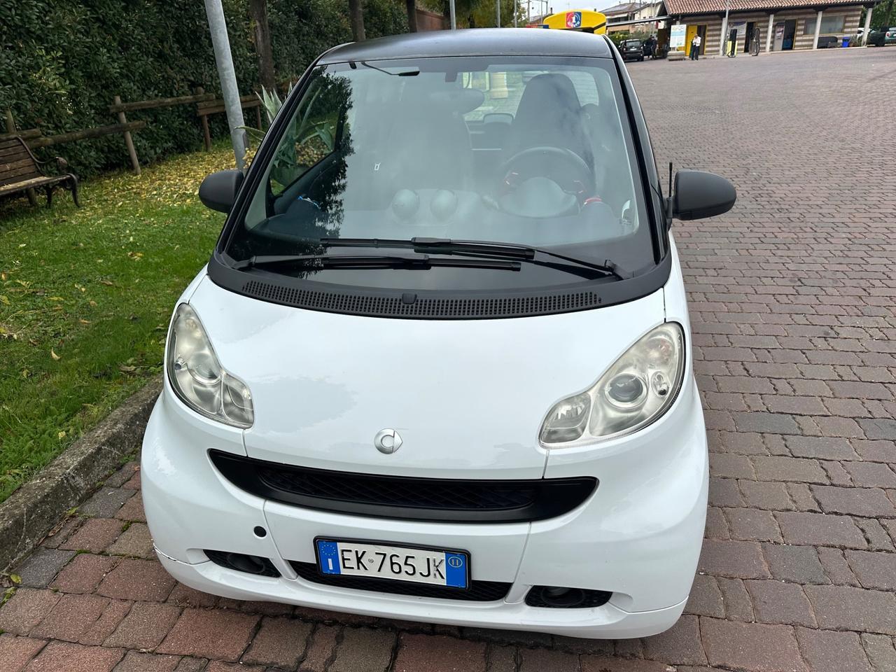 Smart ForTwo 1000 benz 2011