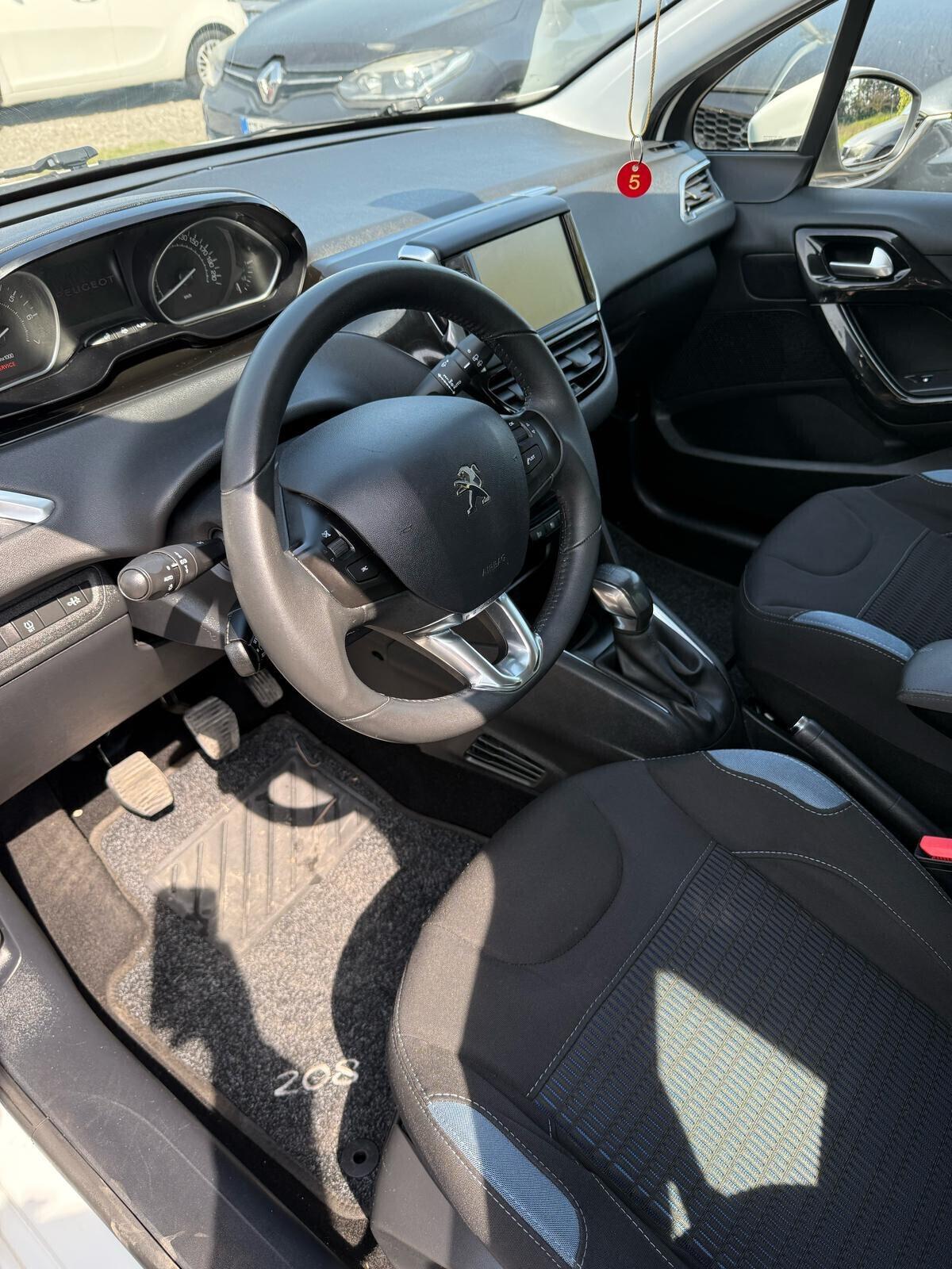 Peugeot 208 PureTech 82 5 porte Active