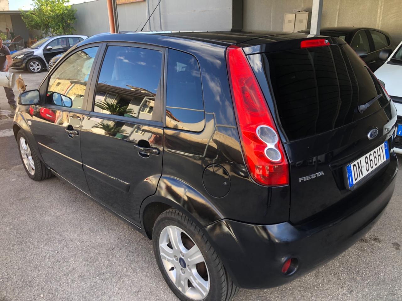 Ford Fiesta 1.2 16V 5p Km 130mila 08