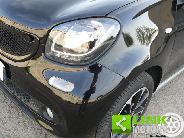 SMART ForFour 70 1.0 Passion