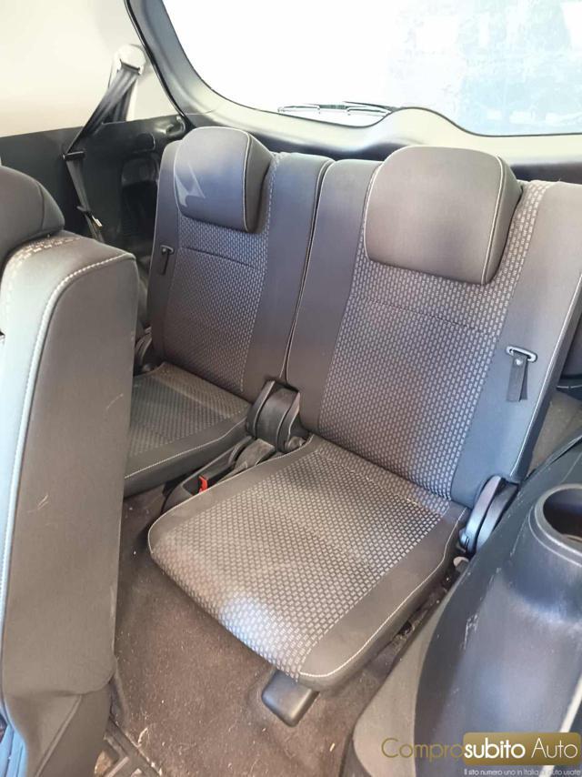 TOYOTA Verso 2.0 D Active 7 posti