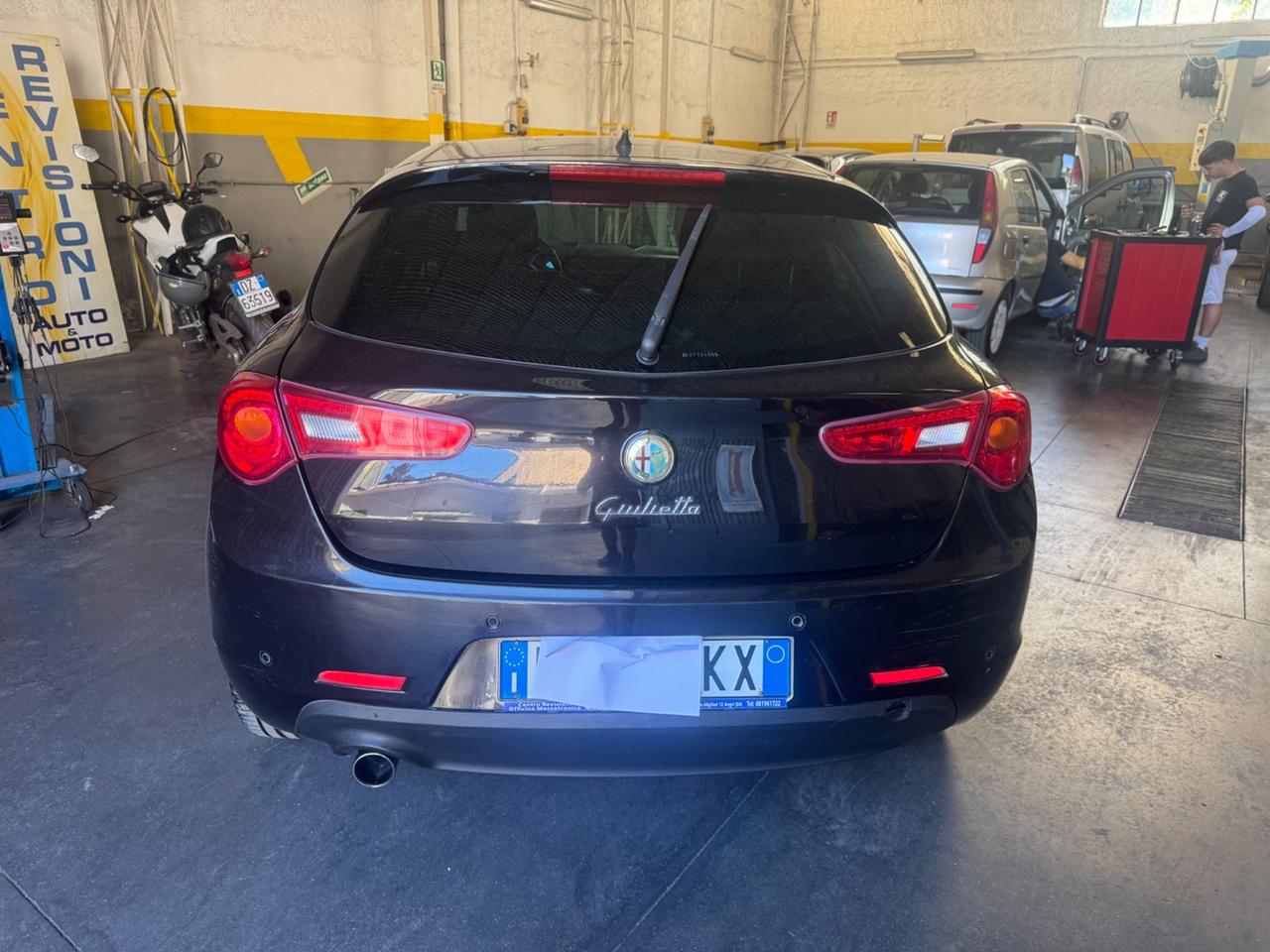 Alfa Romeo Giulietta 1.6 JTDm-2 105 CV Distinctive