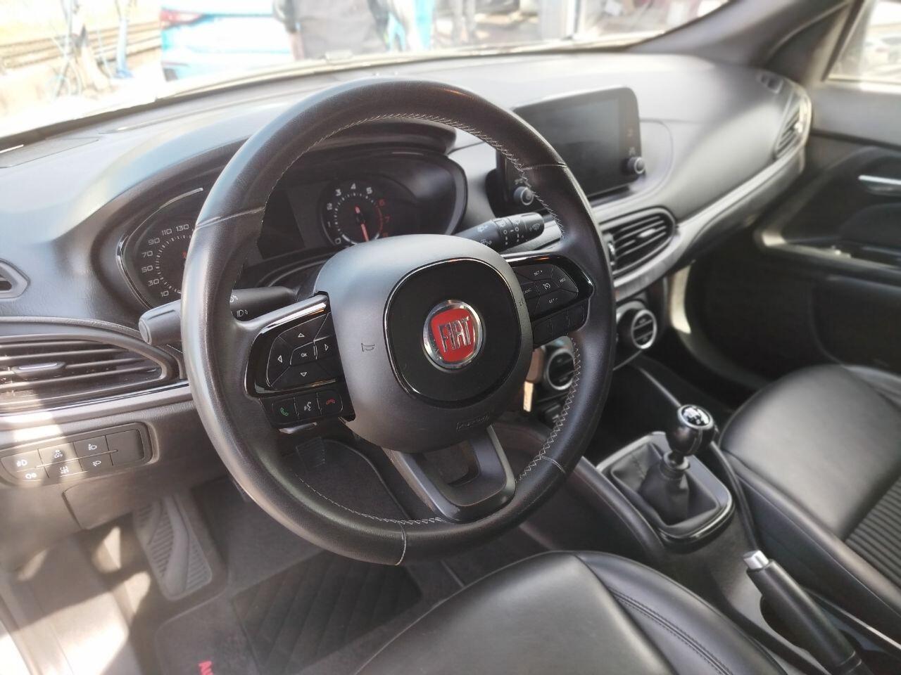 Fiat Tipo 1.4 T-Jet 120CV 5 porte S-Design