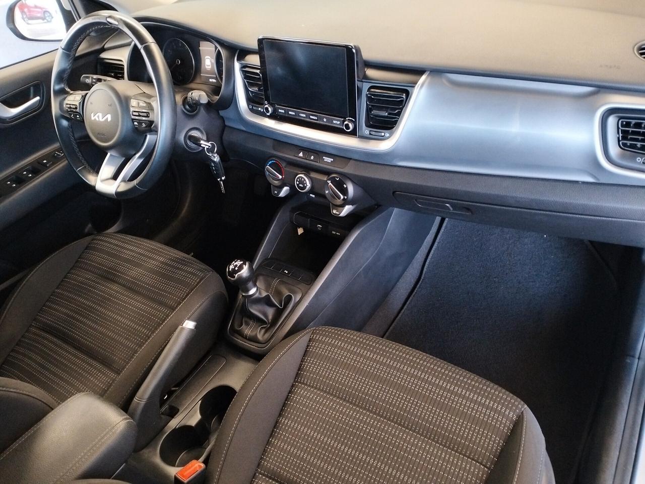 Kia Stonic 1.2 dpi Style s/Design Pack 84cv