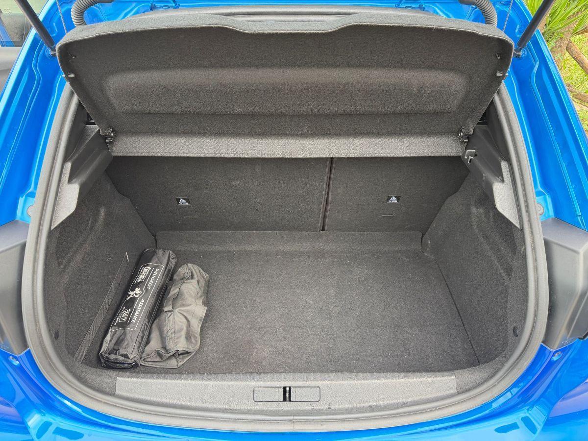 PEUGEOT - 208 - BlueHDi 100 S&S 5p. GT Line