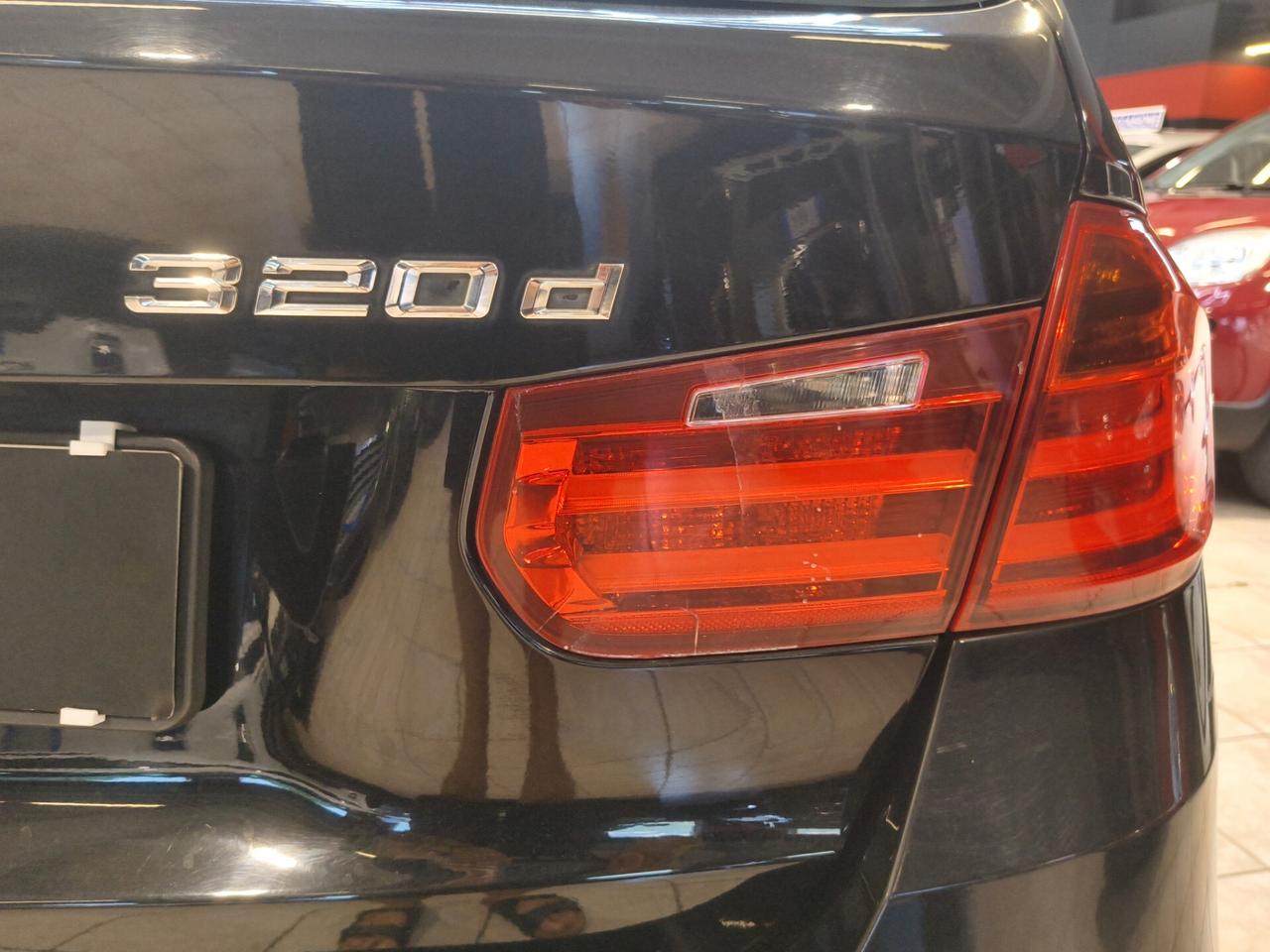 Bmw 320d Touring Sport 2.0 190 CV 2015