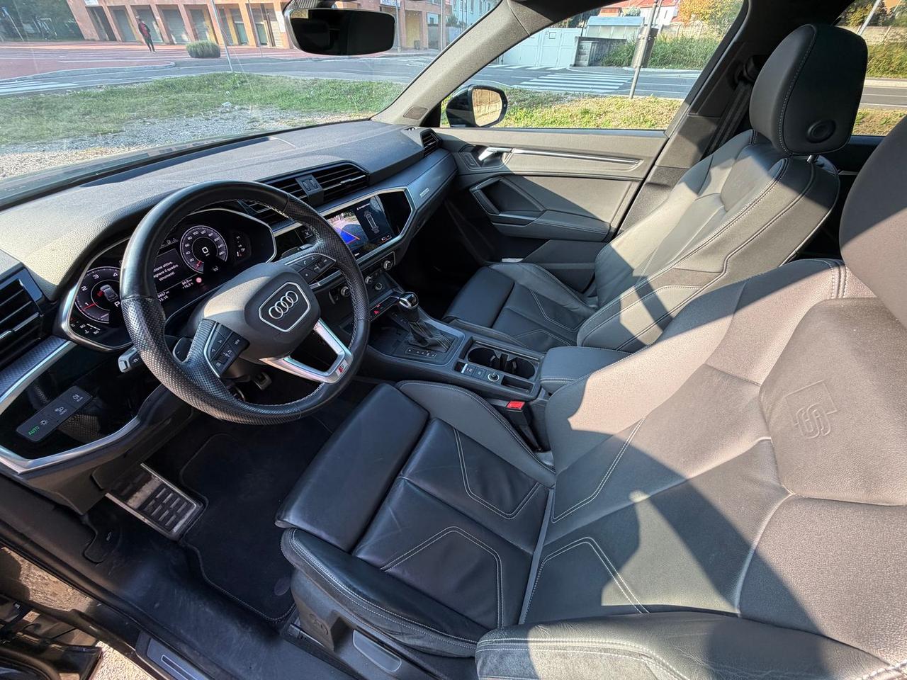 Audi Q3 2.0 35 TDI S line + TETTO APRIBILE #50950