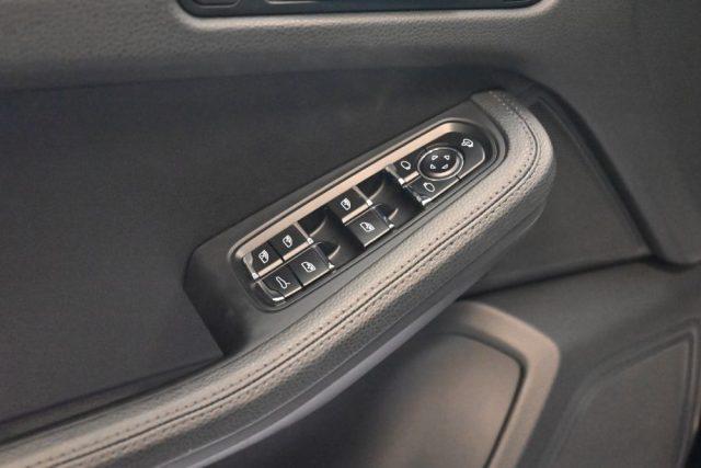 PORSCHE Macan NUOVA 2.0PDK 265CV PCM TET.LED21"SCAR.SED.GTS FULL
