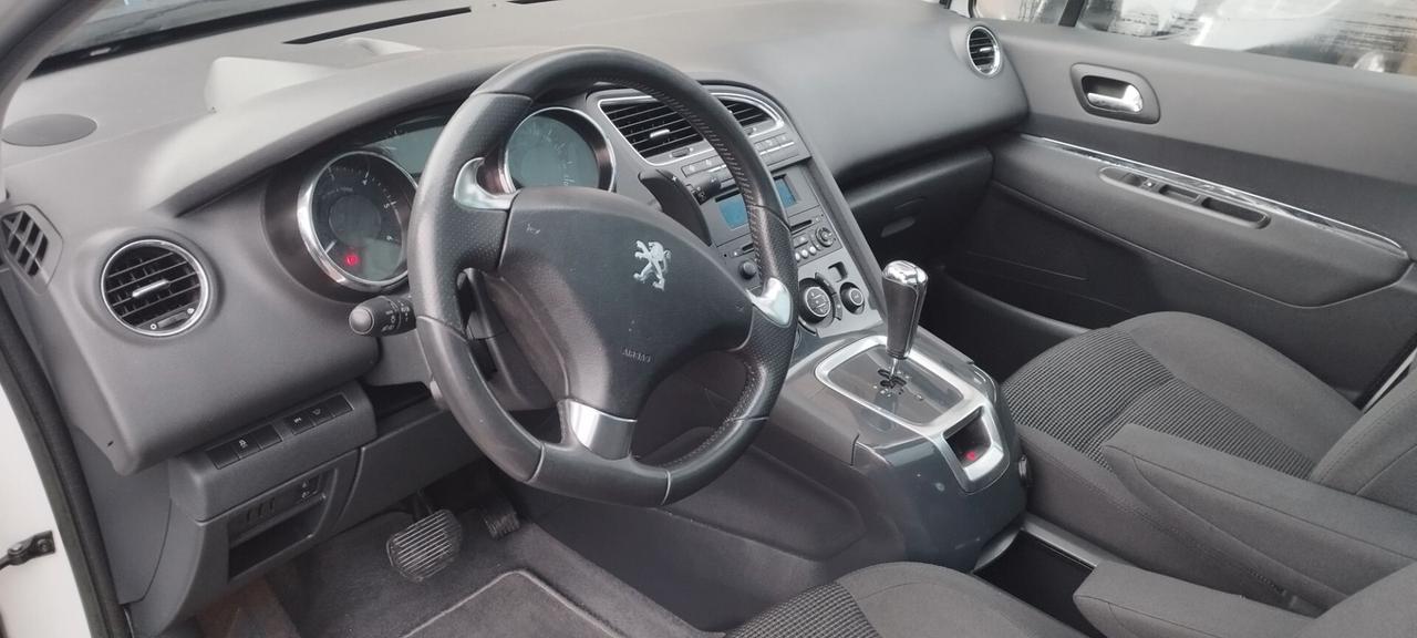 Peugeot 5008 1.6 e-HDi 115CV Stop&Start ETG6 Allure